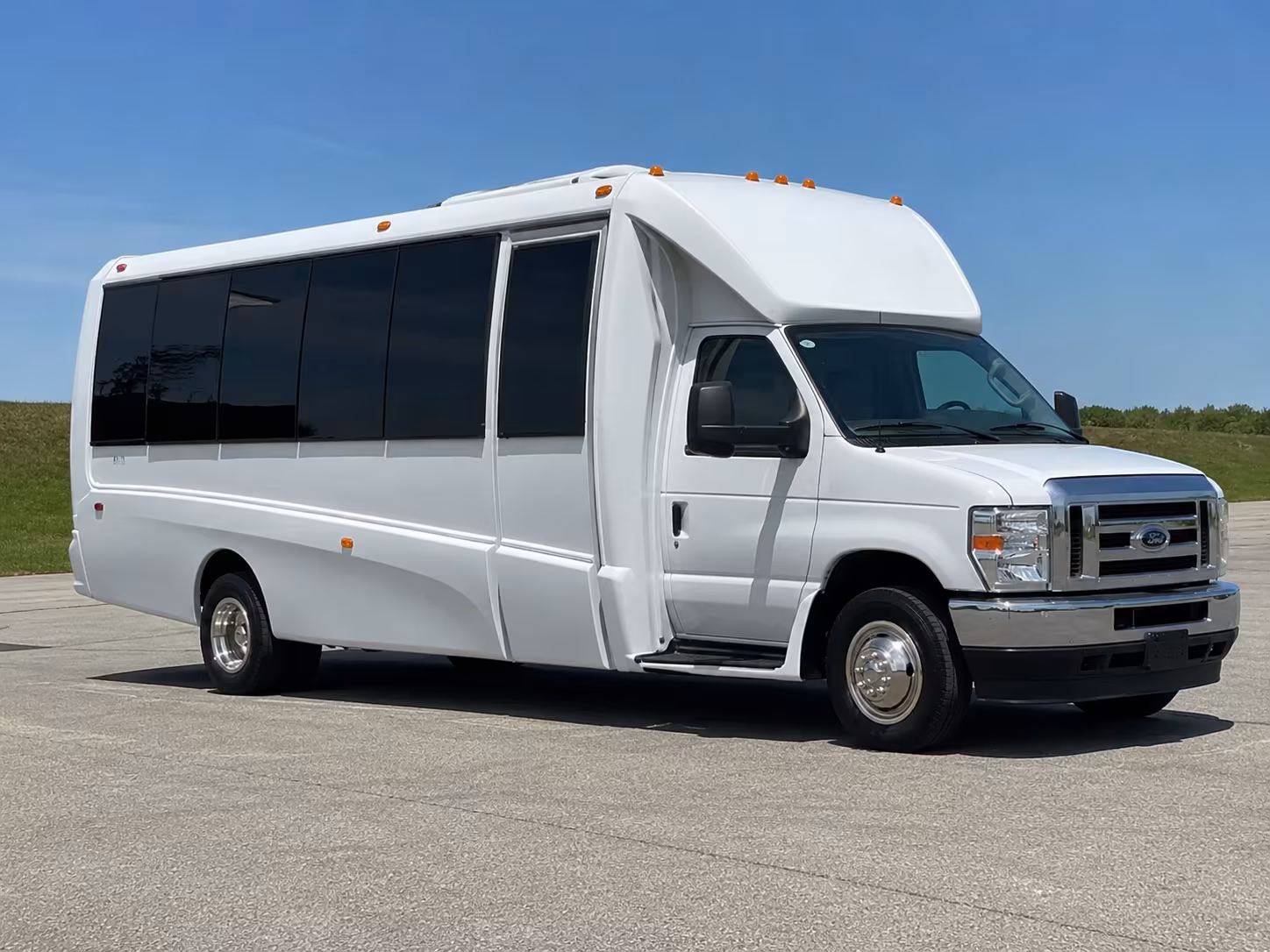 cable dahmer arena independence party bus rental