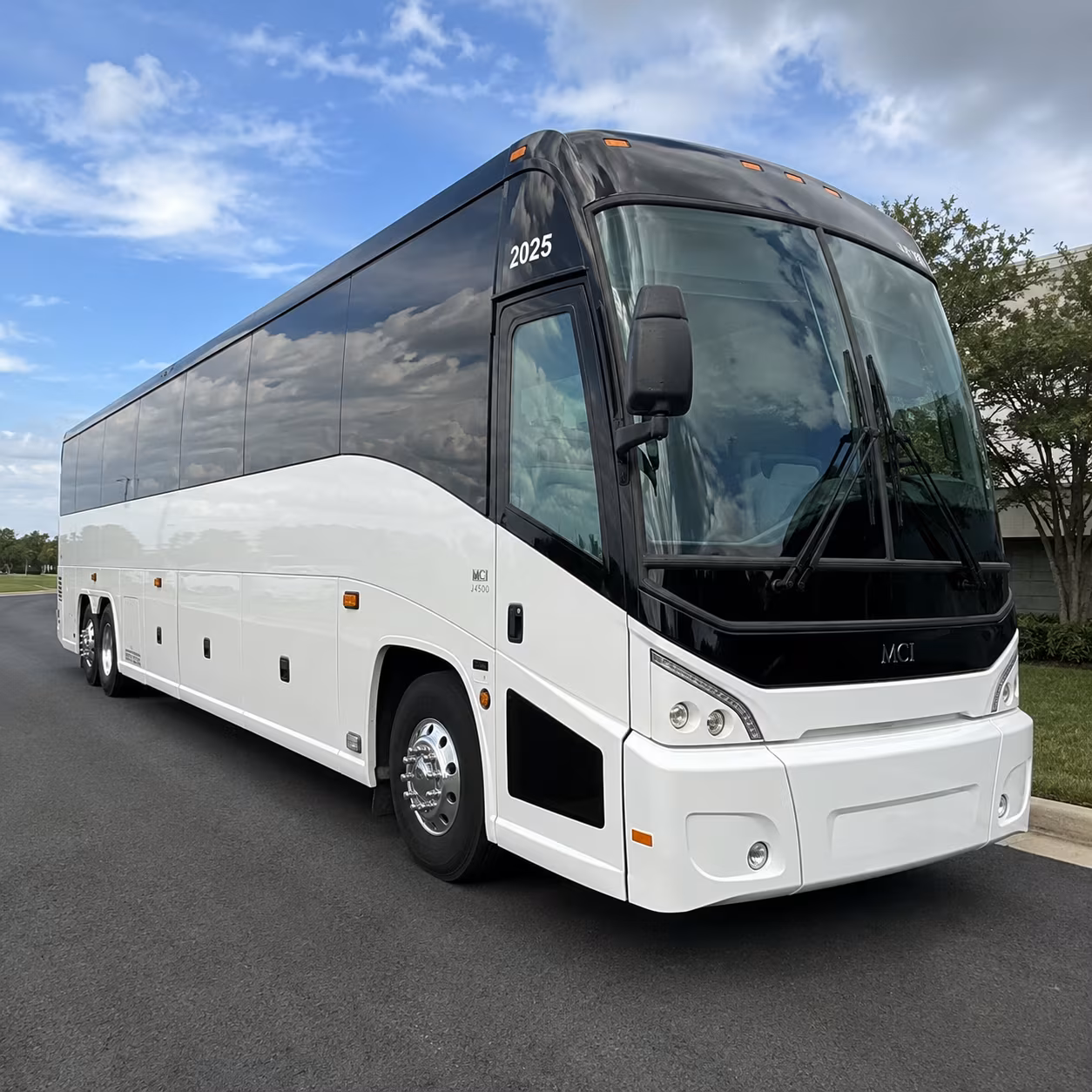 corporate event transportation to cable dahmer arena in independence