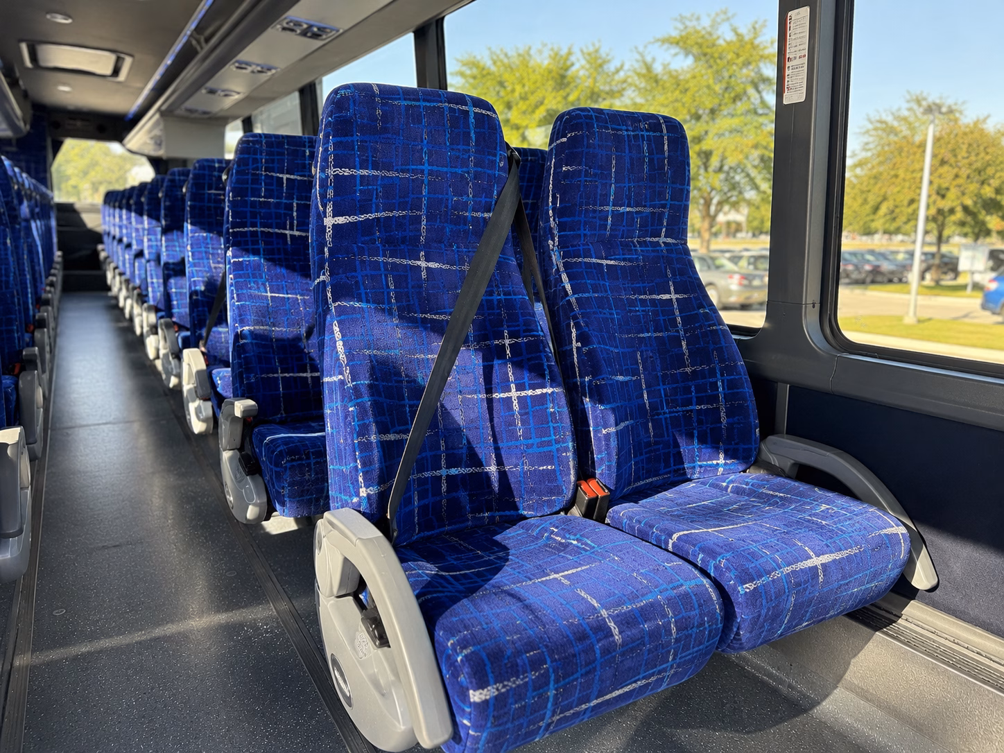 half day wine tours near independence are easy when you have the right bus