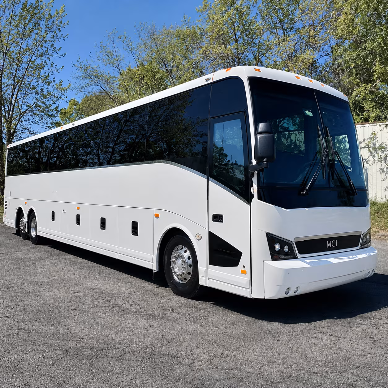 use a party bus for starlight theatre and make the whole night the event